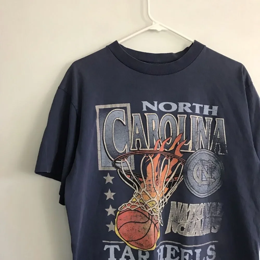 Vintage Men’s XL UNC Tarheels Basketball Tee Tshirt Blue Crew Neck Short Sleeve